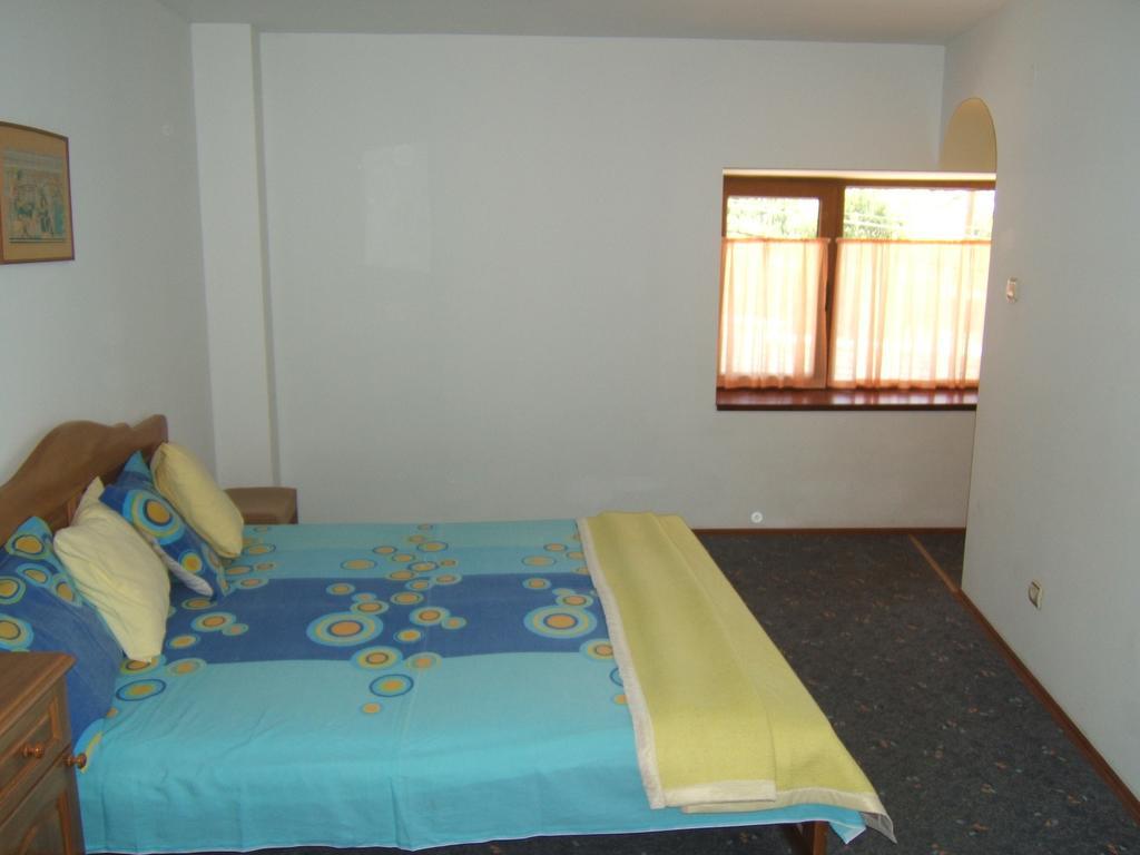 Regina'S Guesthouse Μπαλτσίκ Εξωτερικό φωτογραφία