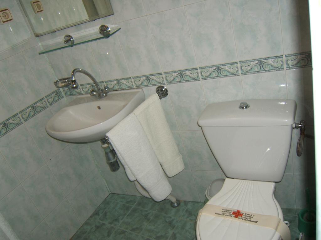 Regina'S Guesthouse Μπαλτσίκ Δωμάτιο φωτογραφία