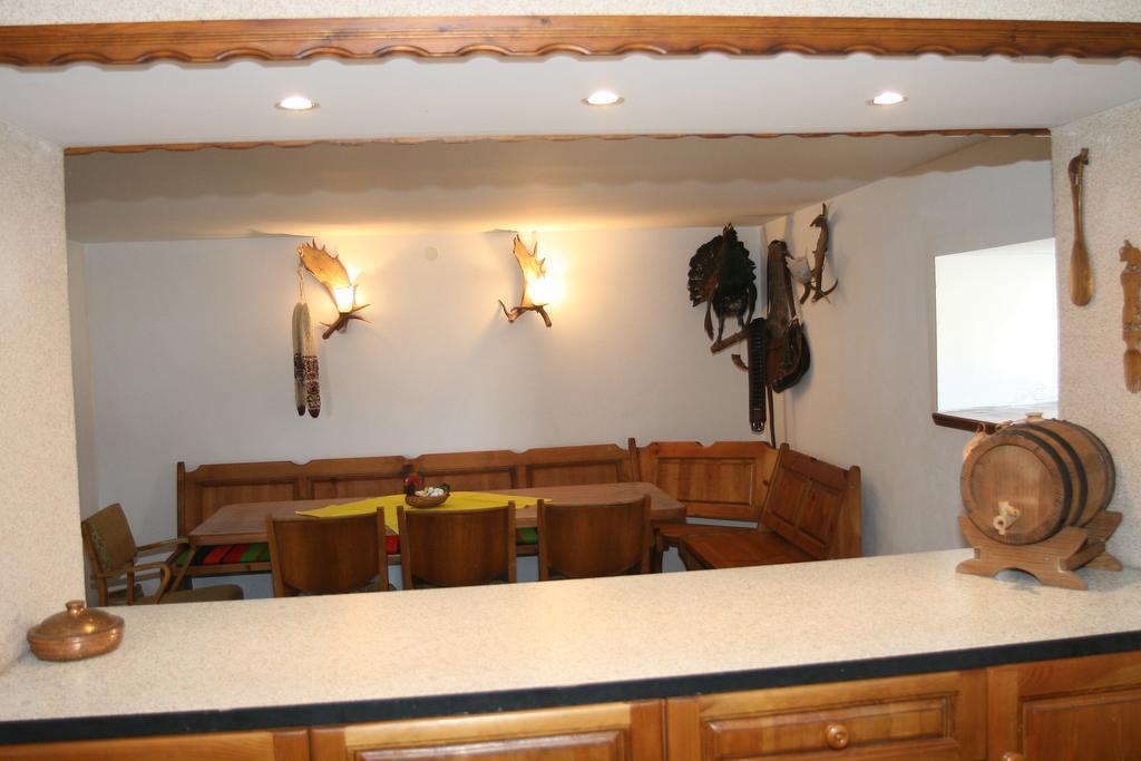 Regina'S Guesthouse Μπαλτσίκ Εξωτερικό φωτογραφία
